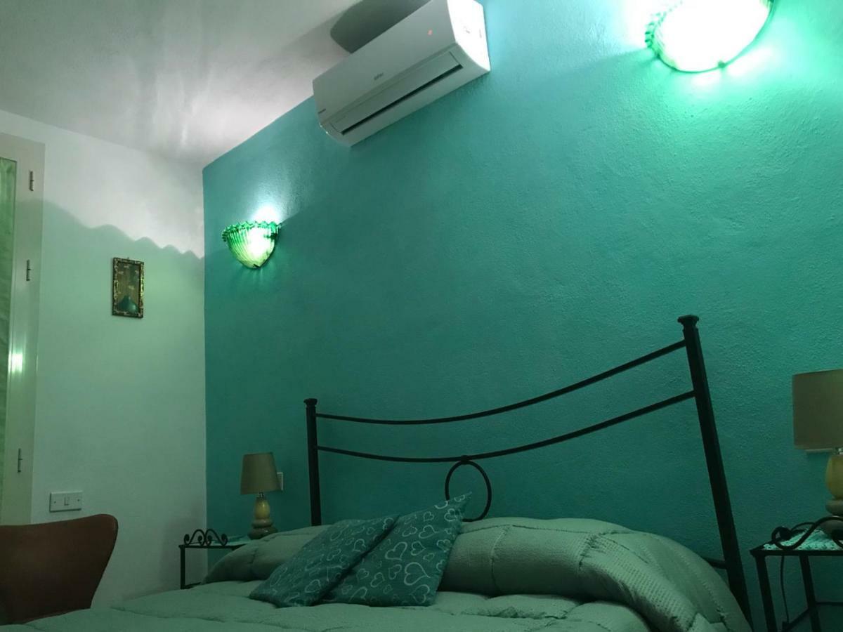 Bed and Breakfast Il Melarancio Pescia Romana Exterior foto